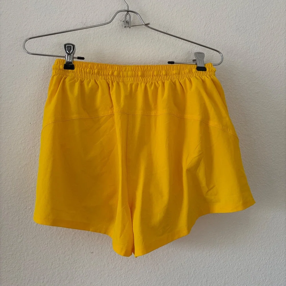 Lululemon Pace Rival High-Rise Short Women 4 Yellow 3" Inseam Athletic Running - Picture 3 of 5